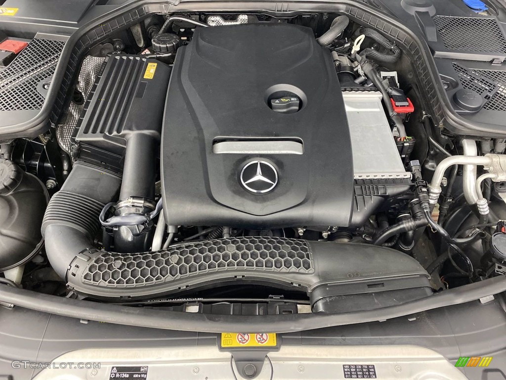 2015 Mercedes-Benz C 300 4Matic Engine Photos