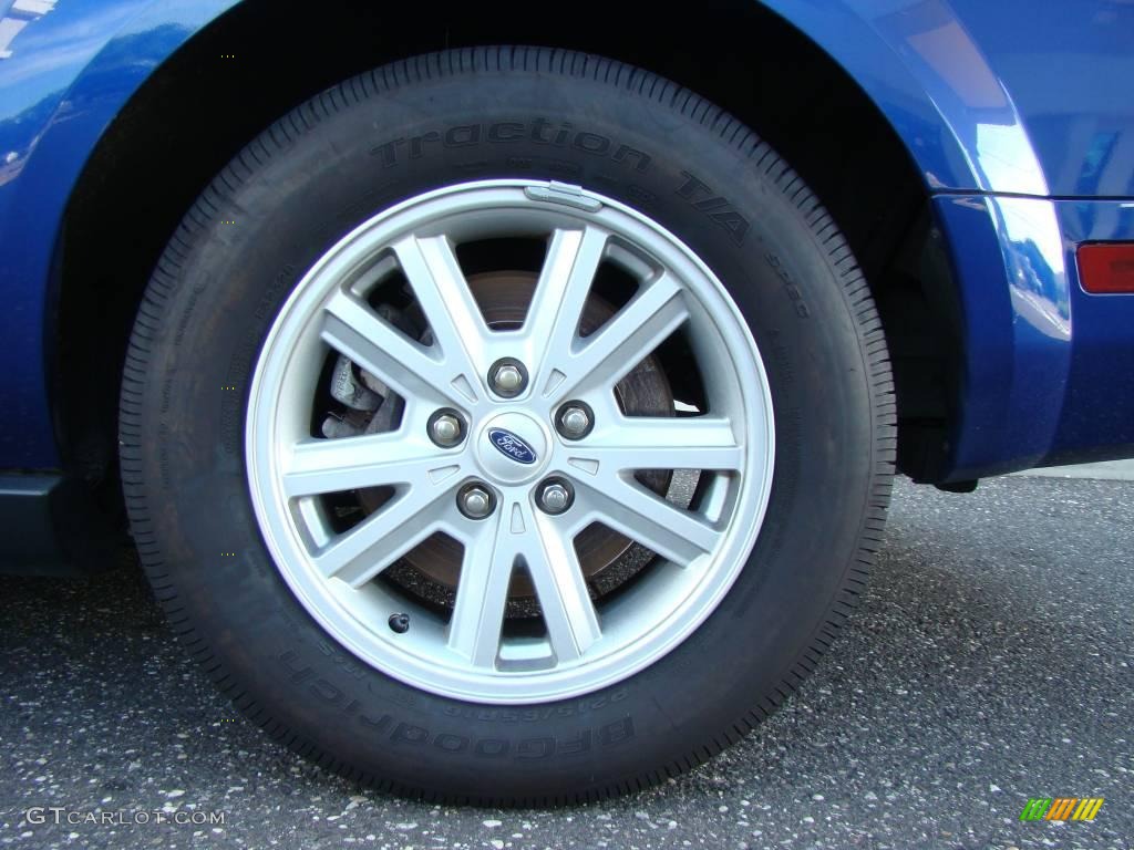 2005 Mustang V6 Deluxe Coupe - Sonic Blue Metallic / Light Graphite photo #6