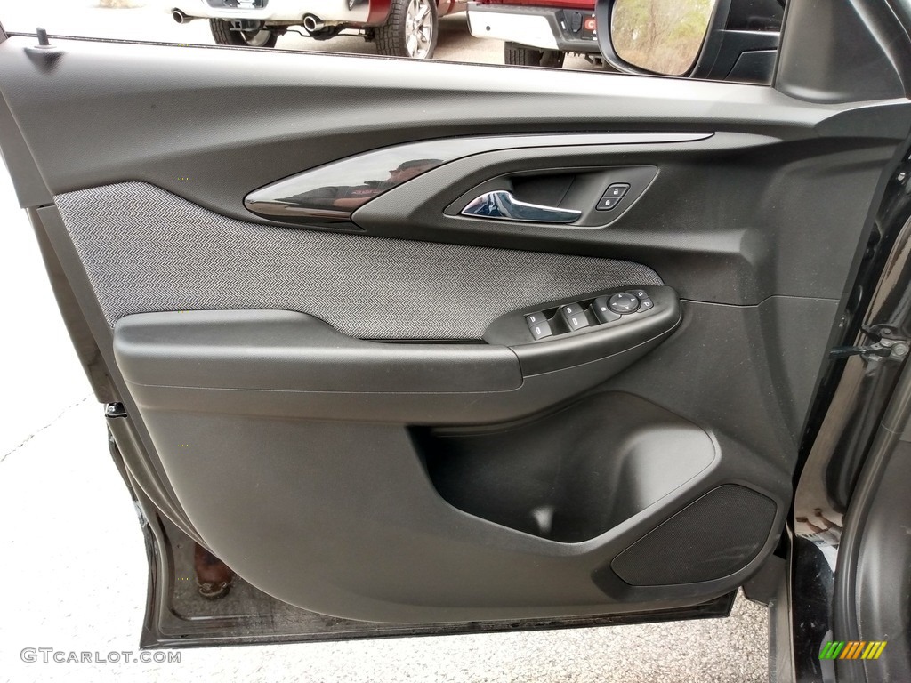 2021 Chevrolet Trailblazer LT AWD Door Panel Photos