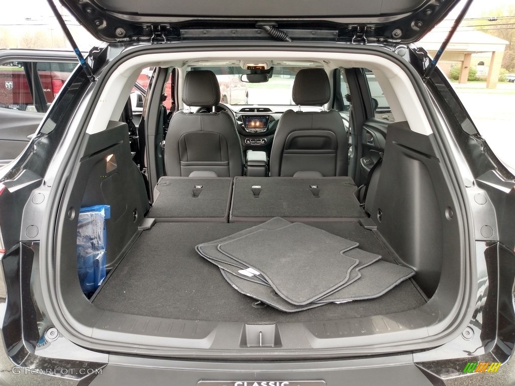 2021 Chevrolet TrailBlazer LT AWD Trunk Photos