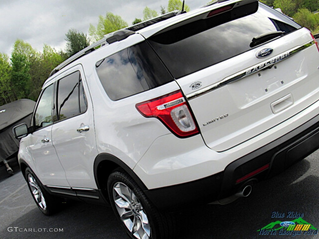 2011 Explorer Limited 4WD - White Platinum Tri-Coat / Charcoal Black photo #27