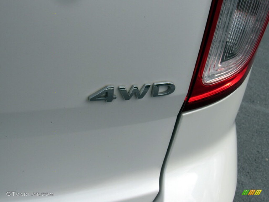 2011 Explorer Limited 4WD - White Platinum Tri-Coat / Charcoal Black photo #29