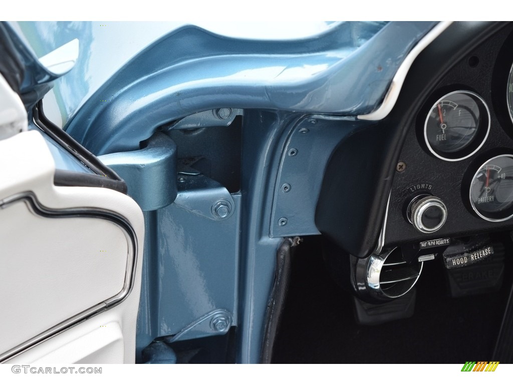 1967 Corvette Coupe - Marina Blue / White/Black photo #57