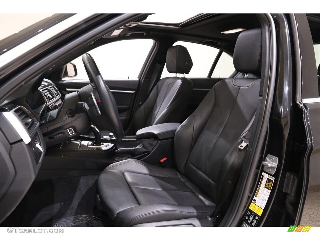 2018 3 Series 330i xDrive Sedan - Black Sapphire Metallic / Black photo #5