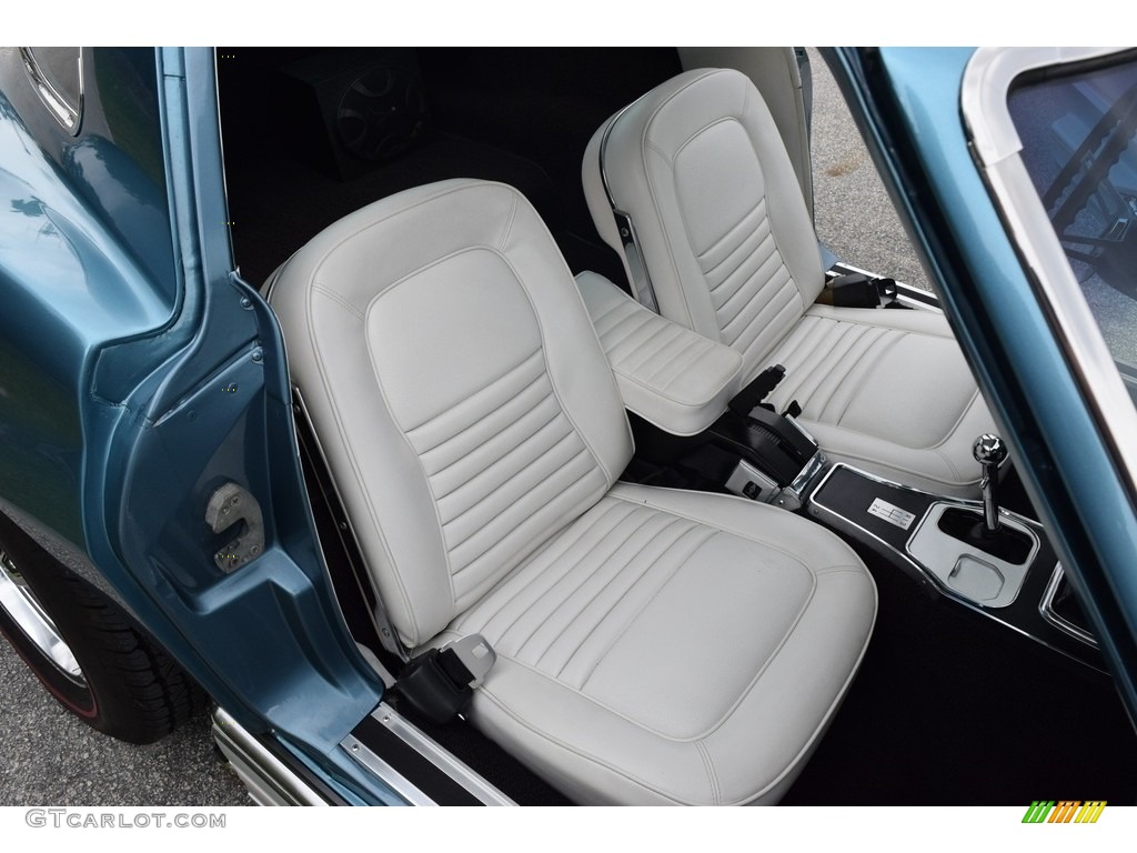 1967 Chevrolet Corvette Coupe Front Seat Photo #141793733