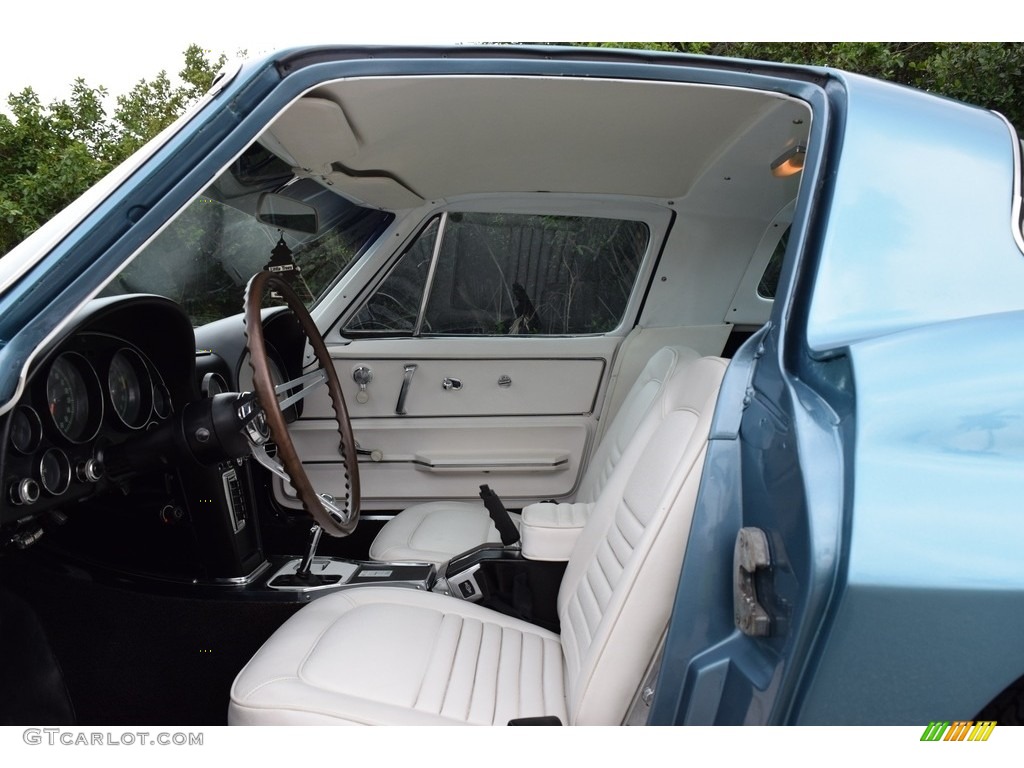 1967 Chevrolet Corvette Coupe Front Seat Photo #141794063