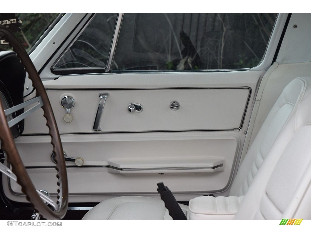 1967 Chevrolet Corvette Coupe White/Black Door Panel Photo #141794090