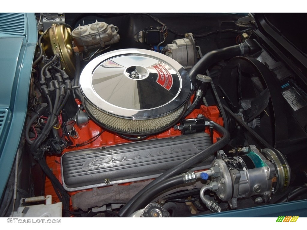 1967 Chevrolet Corvette Coupe 327 cid OHV 16-Valve V8 Engine Photo #141794343