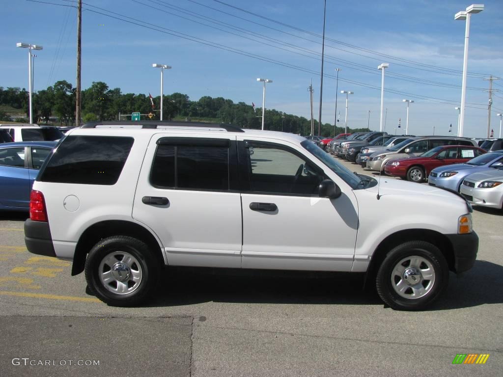 2003 Explorer XLS 4x4 - Oxford White / Graphite Grey photo #7