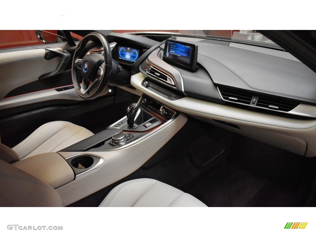 2015 i8 Pure Impulse World - Crystal White Pearl Metallic / Pure Impulse Carum Spice Grey photo #15