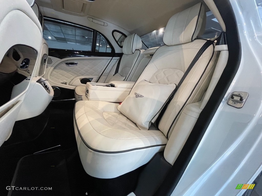 Linen Interior 2016 Bentley Mulsanne Speed Photo #141797756