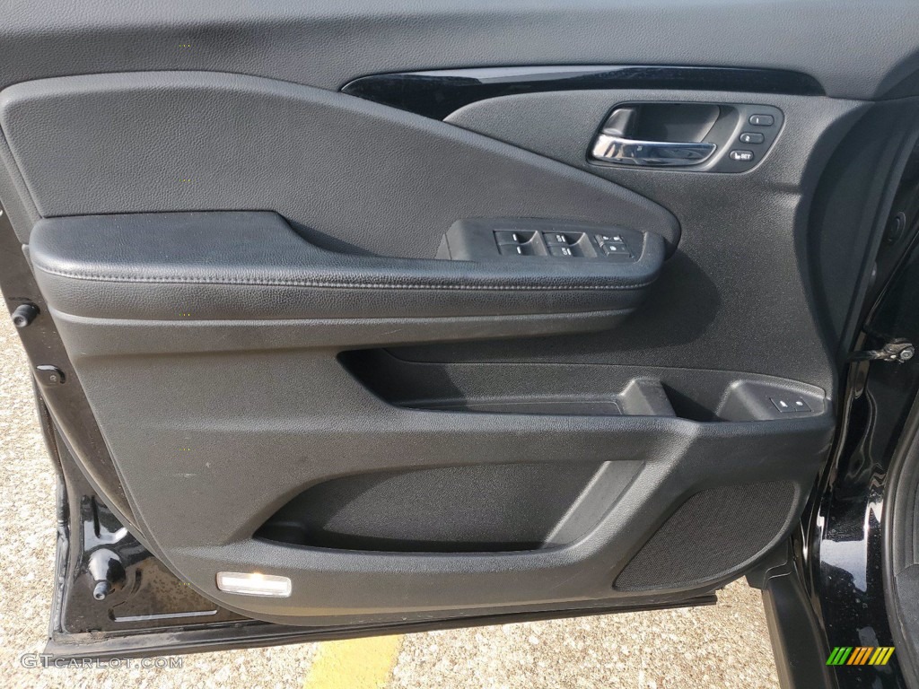 2016 Honda Pilot Touring AWD Black Door Panel Photo #141798377