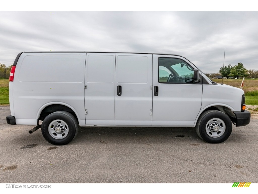 Summit White 2013 Chevrolet Express 2500 Cargo Van Exterior Photo #141798686