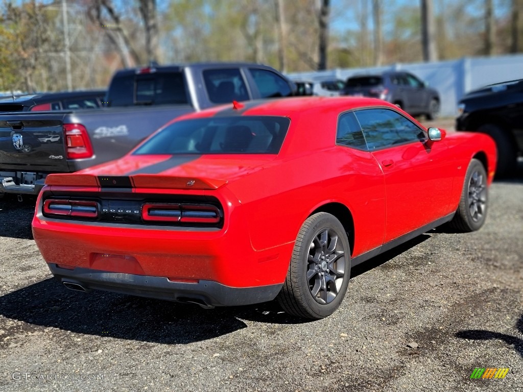 2018 Challenger GT AWD - Torred / Black photo #2