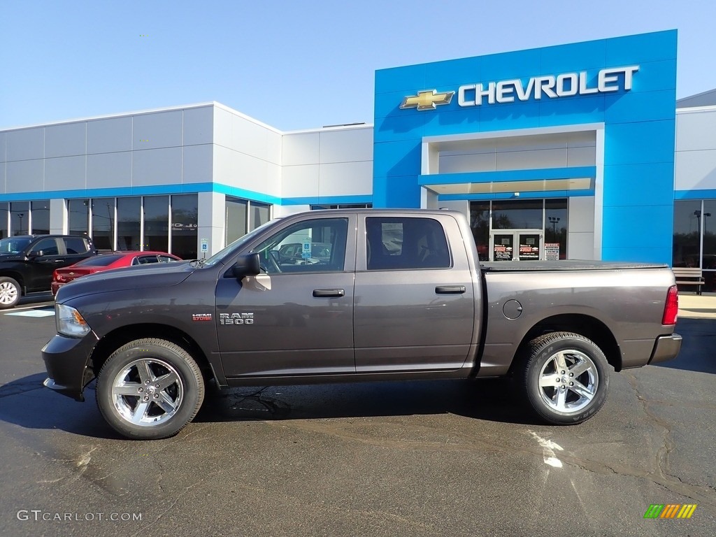 2017 1500 Express Crew Cab 4x4 - Granite Crystal Metallic / Black/Diesel Gray photo #3