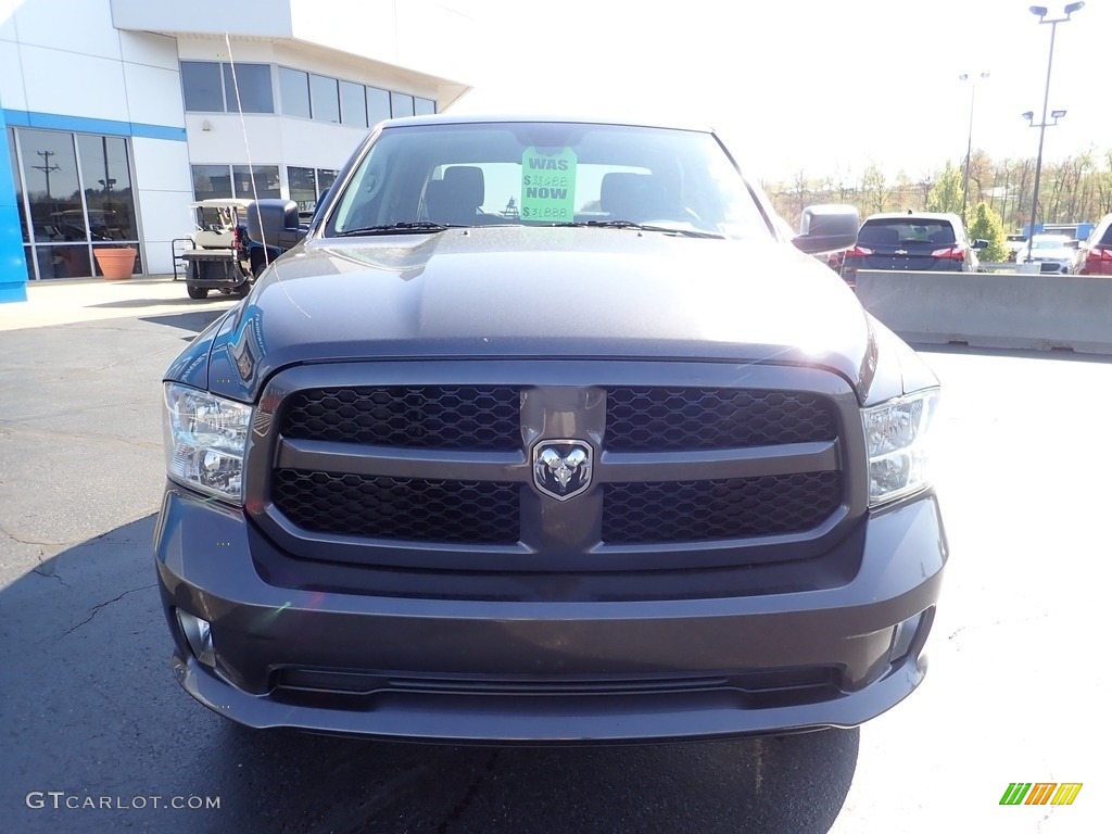 2017 1500 Express Crew Cab 4x4 - Granite Crystal Metallic / Black/Diesel Gray photo #12
