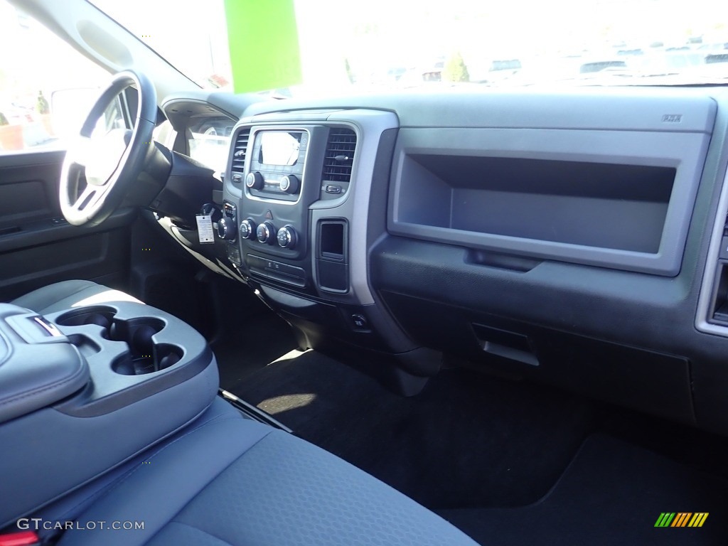 2017 1500 Express Crew Cab 4x4 - Granite Crystal Metallic / Black/Diesel Gray photo #15
