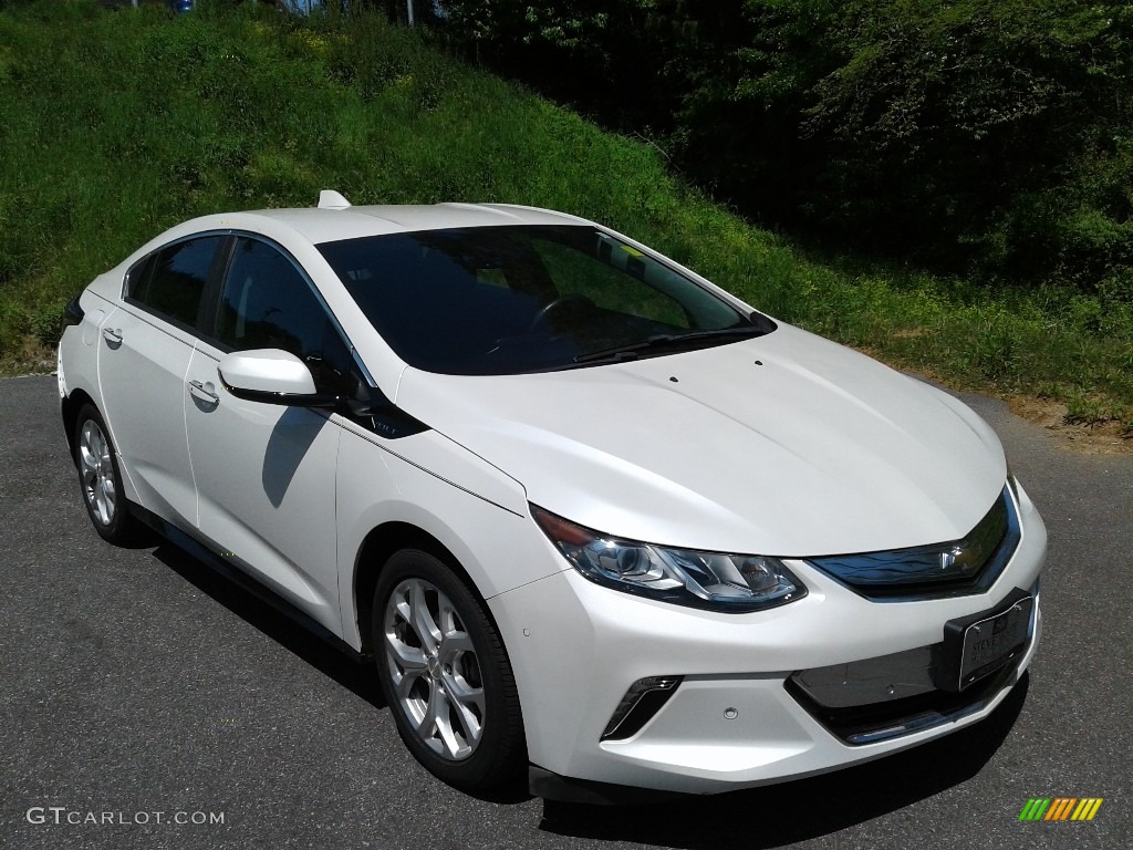 2017 Volt Premier - Iridescent Pearl Tricoat / Jet Black/Jet Black photo #6