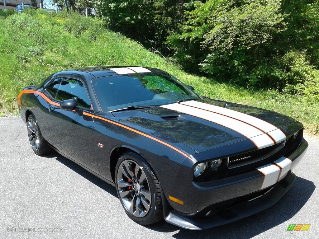 Phantom Black Tri-Coat Pearl 2014 Dodge Challenger SRT8 392 Exterior Photo #141803751