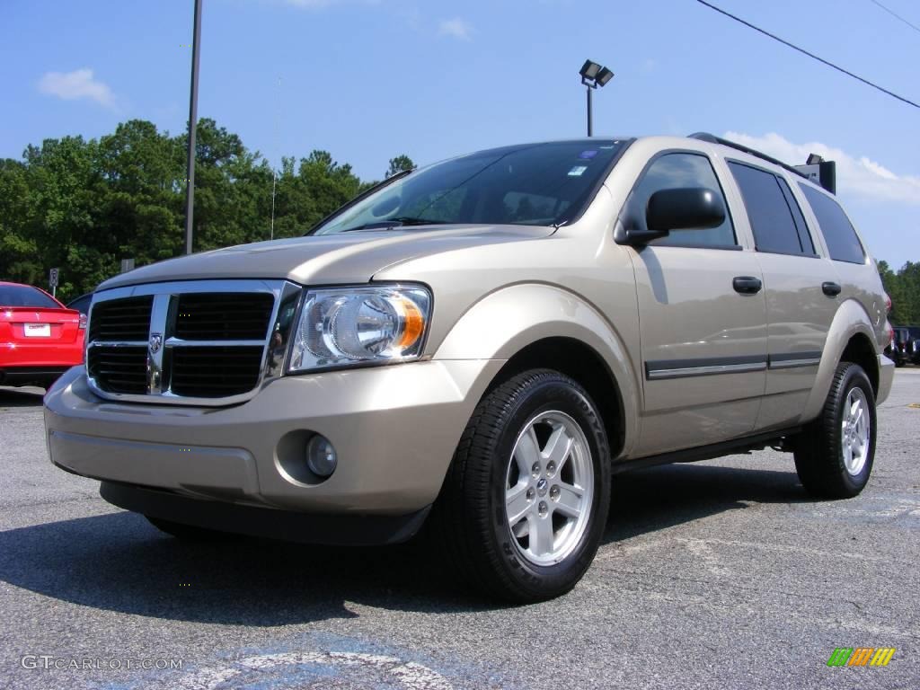 2008 Durango SLT - Light Sandstone Metallic / Khaki Two-Tone photo #4