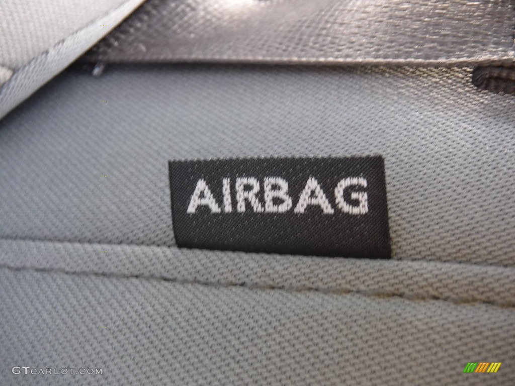 2016 Malibu LT - Champagne Silver Metallic / Jet Black photo #21