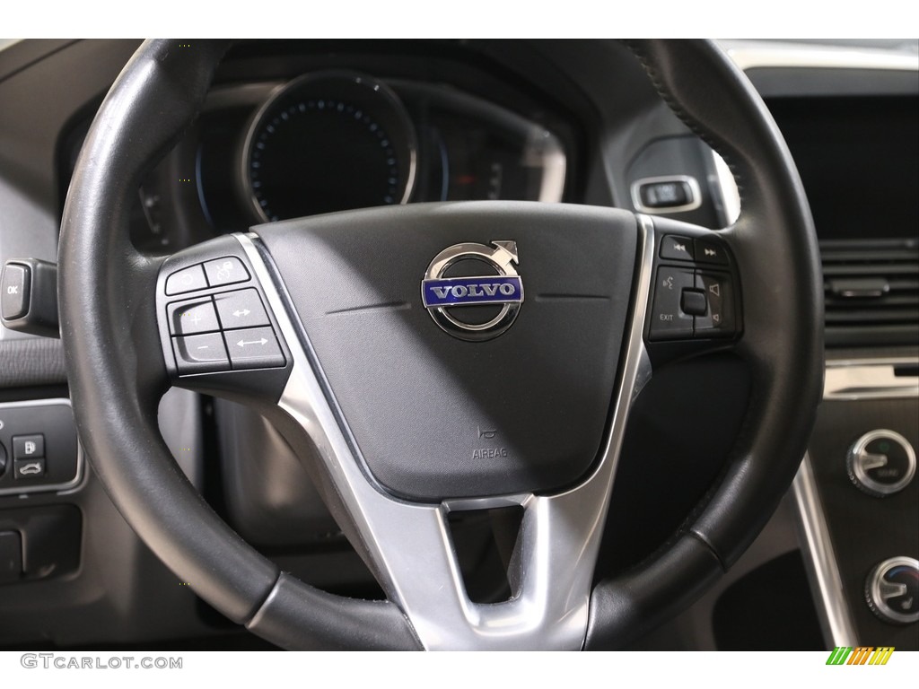 2016 Volvo XC60 T6 Drive-E Steering Wheel Photos