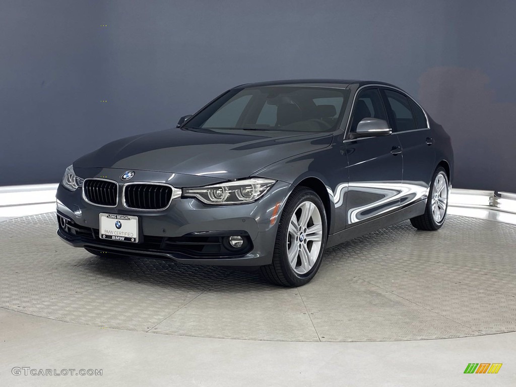 2018 3 Series 330i Sedan - Platinum Silver Metallic / Black photo #3