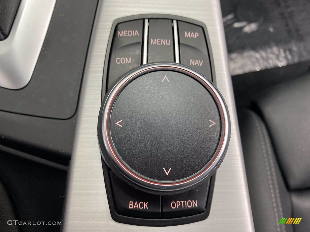 2018 3 Series 330i Sedan - Platinum Silver Metallic / Black photo #29