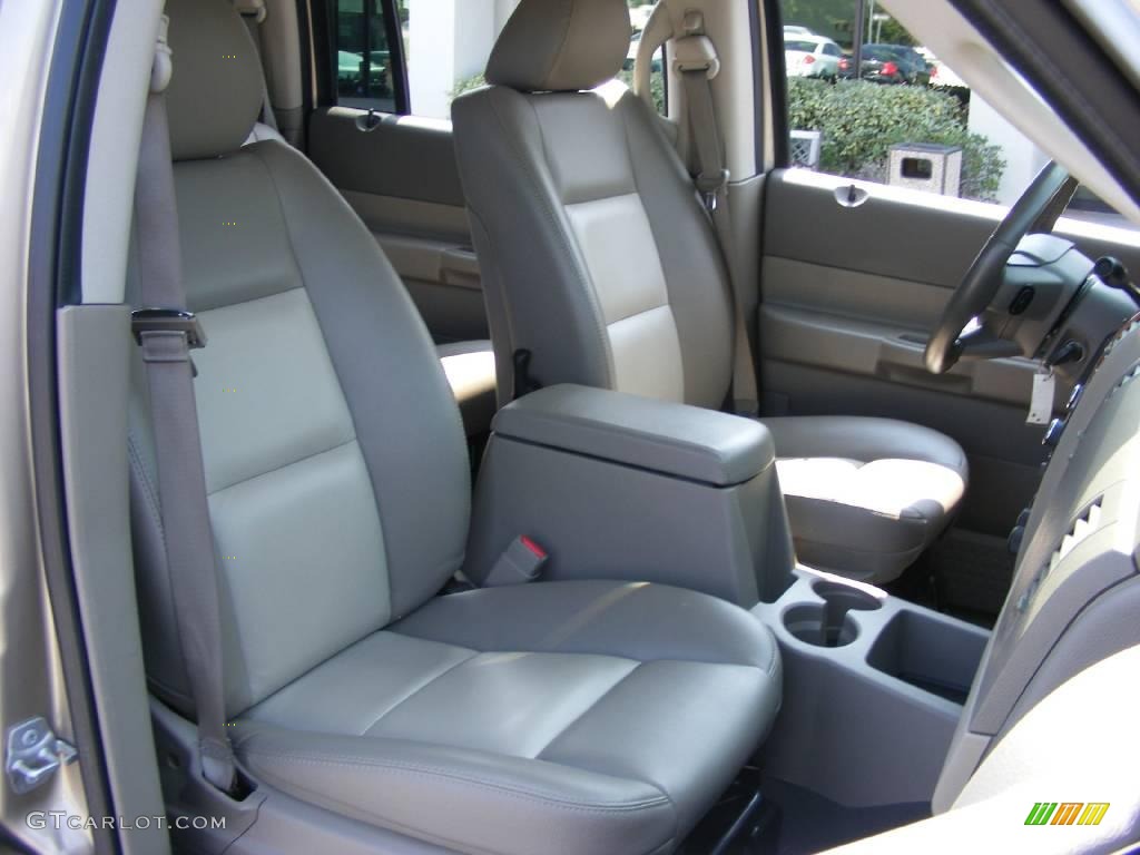 2008 Durango SLT - Light Sandstone Metallic / Khaki Two-Tone photo #21