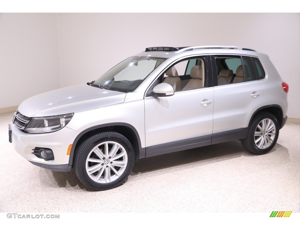 2012 Tiguan SE 4Motion - White Gold Metallic / Beige photo #3