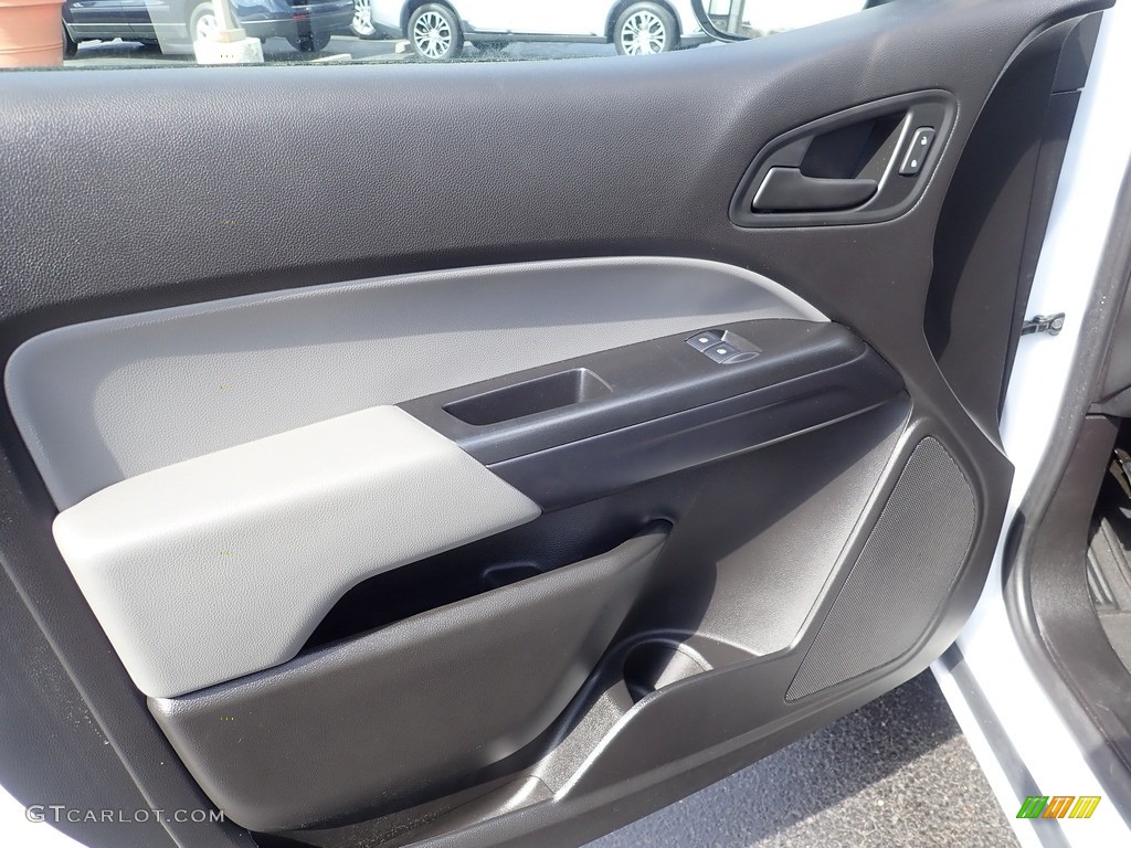 2019 Chevrolet Colorado WT Extended Cab 4x4 Door Panel Photos