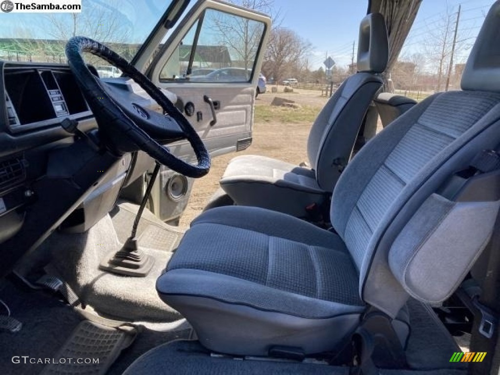 Gray/Black Interior 1991 Volkswagen Vanagon MultiVan Photo #141813847