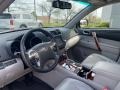Ash Front Seat Photo for 2011 Toyota Highlander #141814924