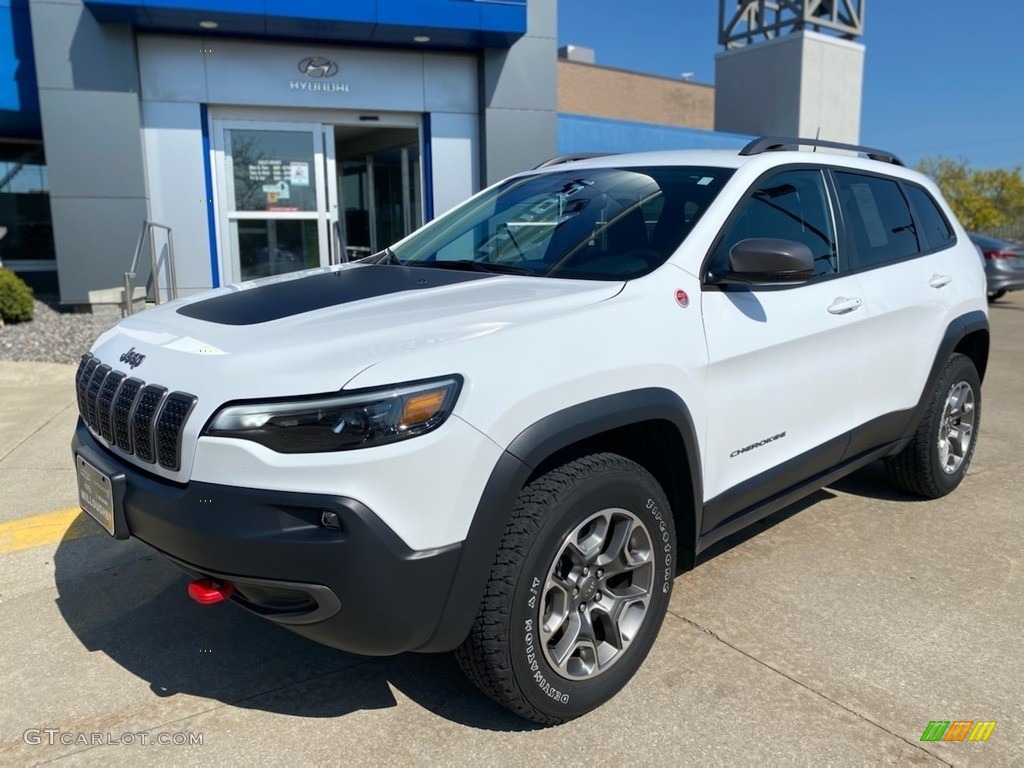 2020 Cherokee Trailhawk 4x4 - Bright White / Black photo #1