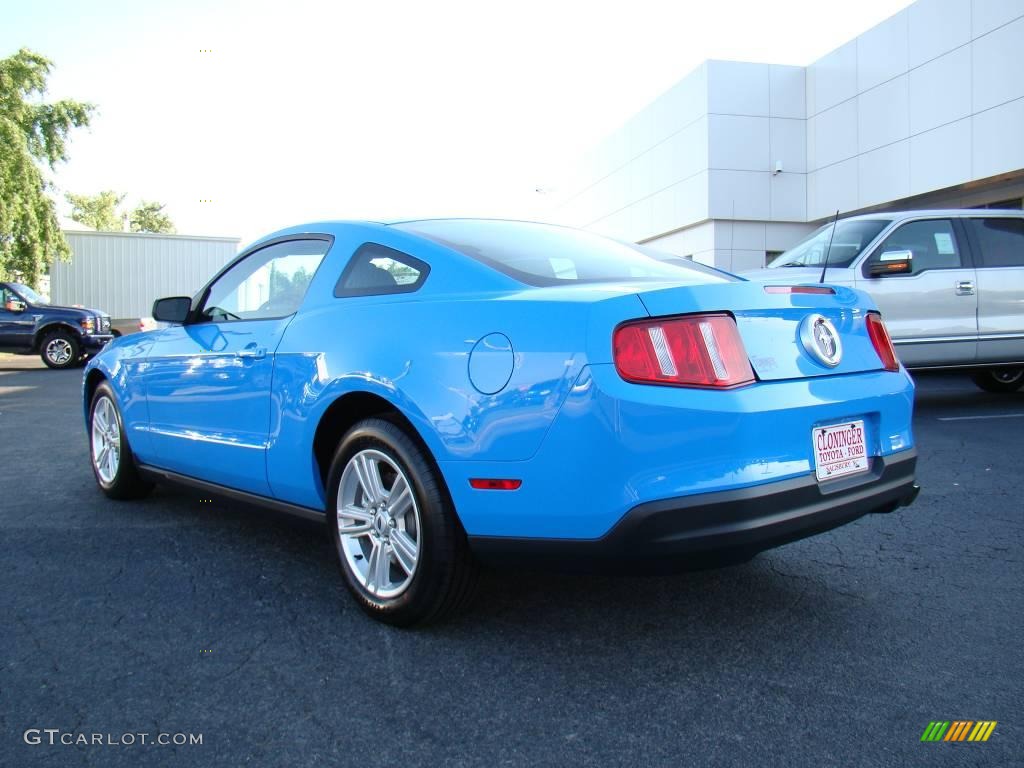 2010 Mustang V6 Coupe - Grabber Blue / Charcoal Black photo #22