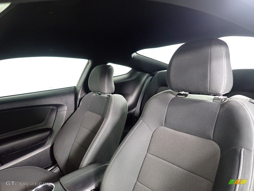 2015 Mustang V6 Coupe - Ingot Silver Metallic / Ebony photo #35