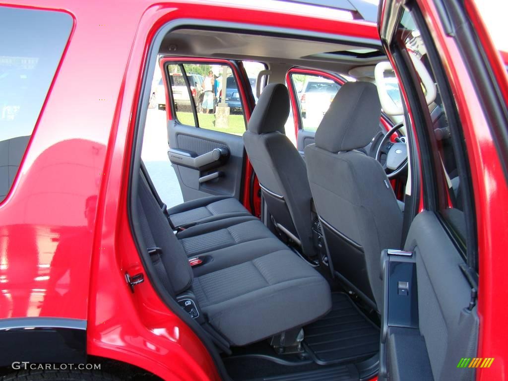 2010 Explorer XLT - Torch Red / Black photo #11