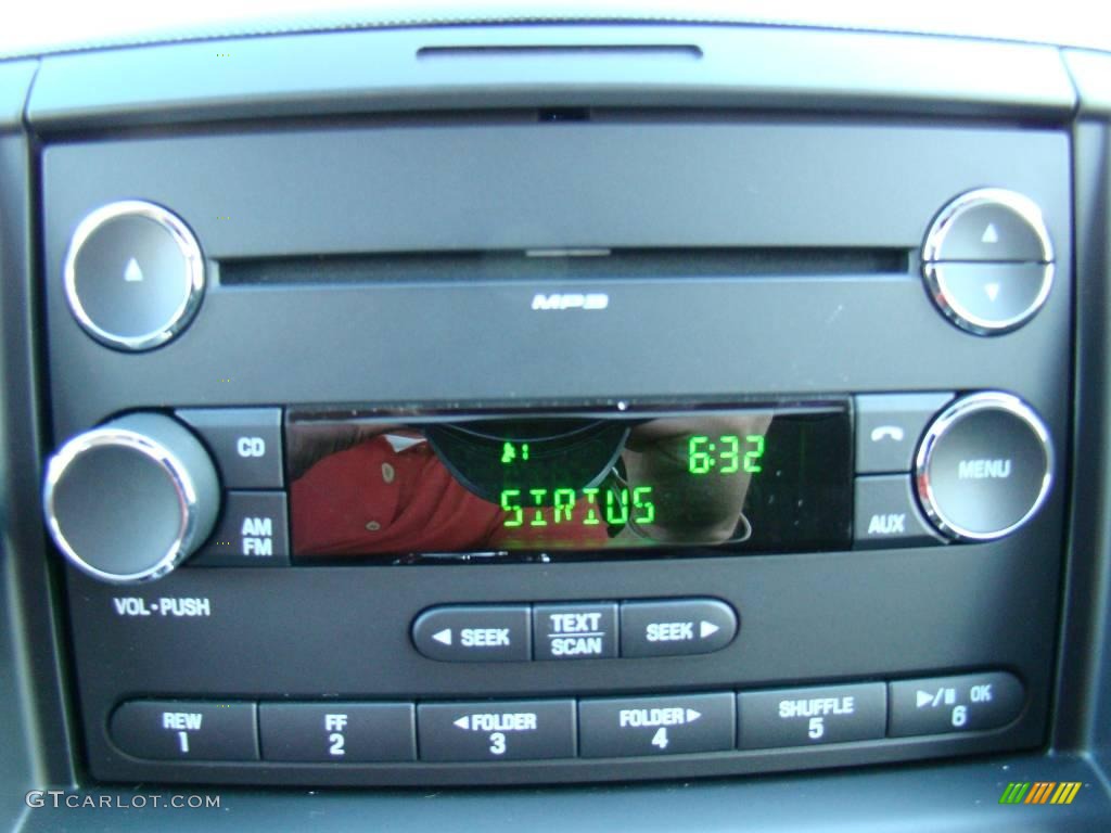 2010 Explorer XLT - Torch Red / Black photo #23
