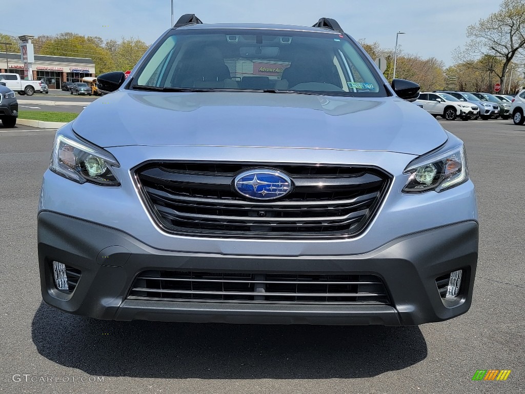 2021 Outback Onyx Edition XT - Ice Silver Metallic / Gray photo #2