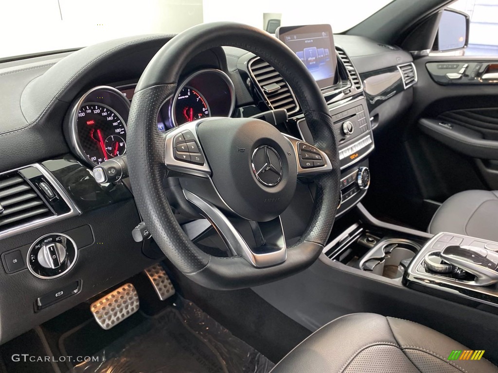 2019 Mercedes-Benz GLE 43 AMG 4Matic Coupe Premium Package Dashboard Photos
