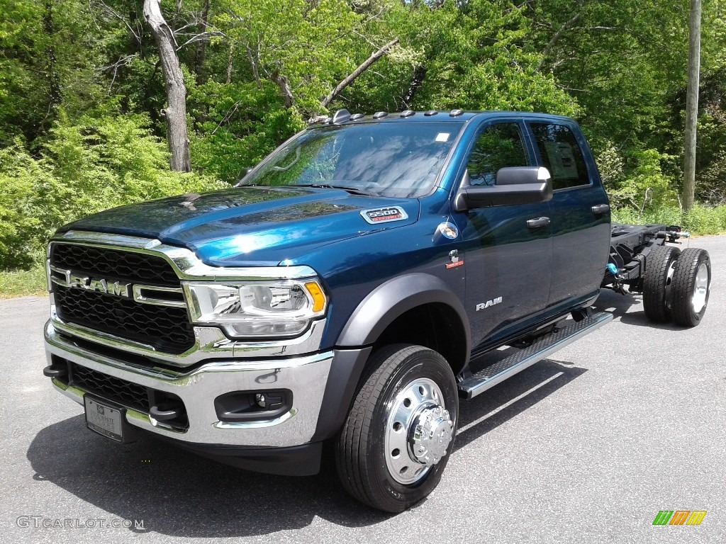 2021 Ram 5500 Tradesman Crew Cab 4x4 Chassis Exterior Photos