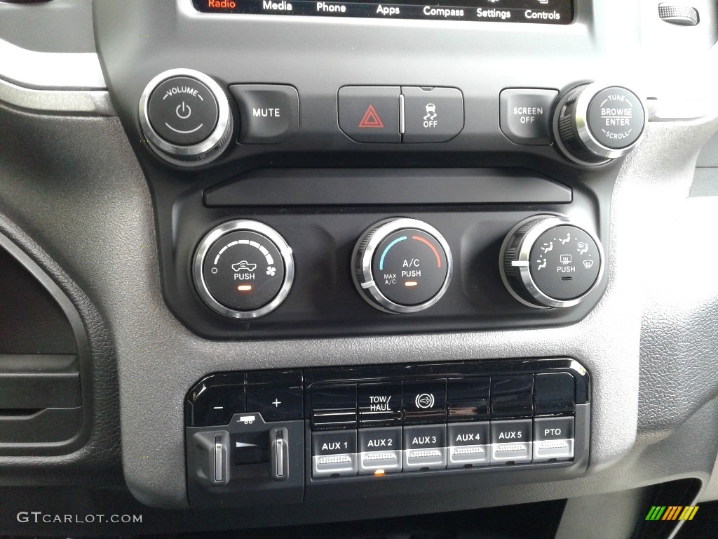 2021 Ram 5500 Tradesman Crew Cab 4x4 Chassis Controls Photo #141825173