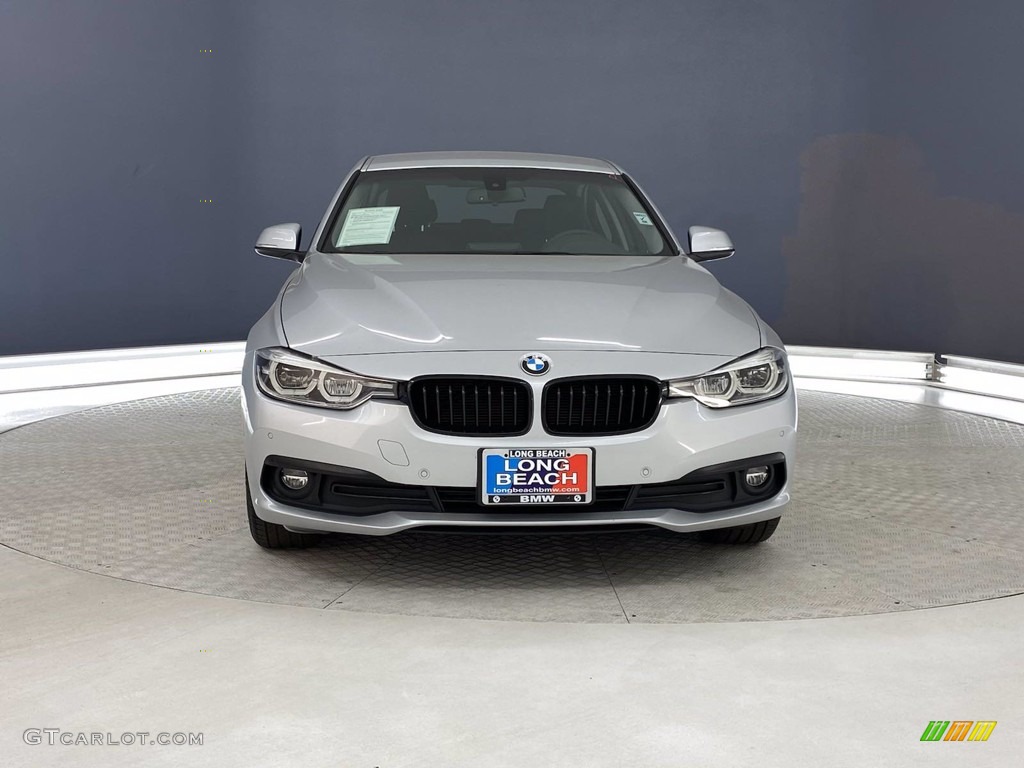 2018 3 Series 320i Sedan - Glacier Silver Metallic / Black photo #2