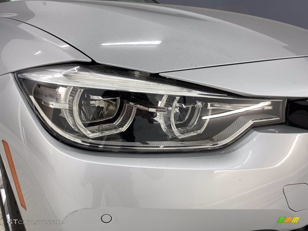 2018 3 Series 320i Sedan - Glacier Silver Metallic / Black photo #7