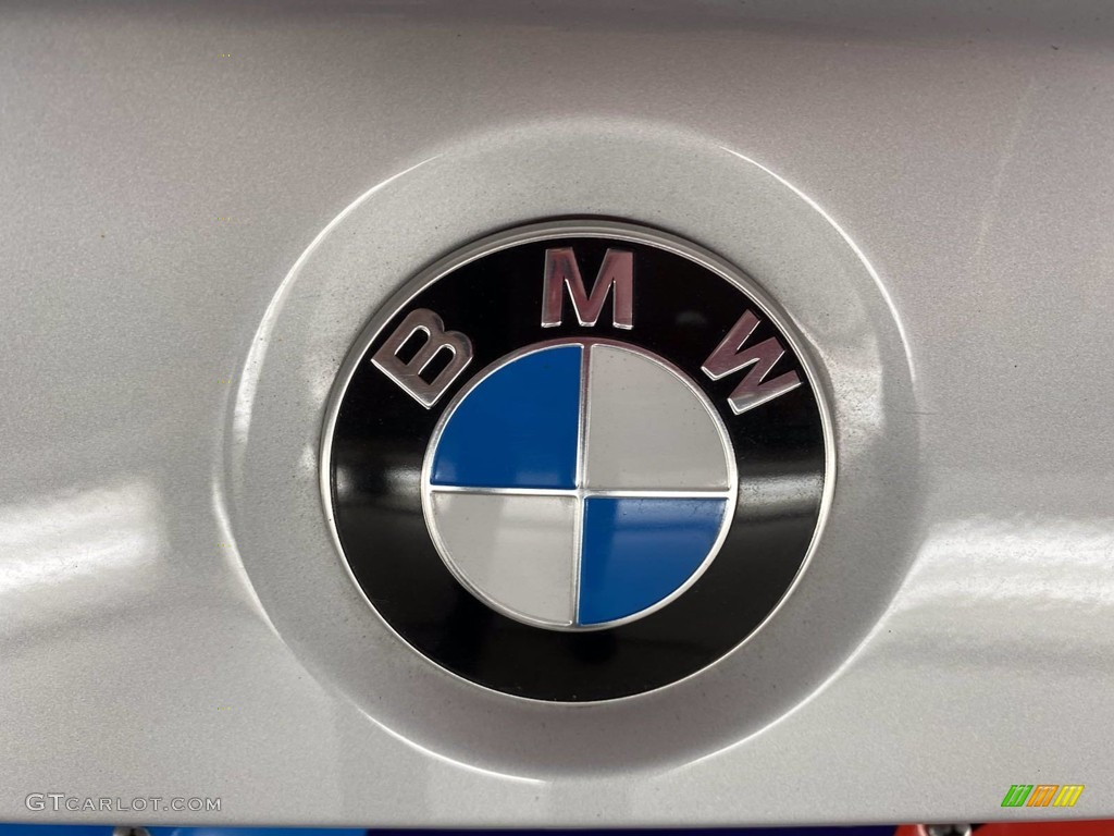 2018 3 Series 320i Sedan - Glacier Silver Metallic / Black photo #10