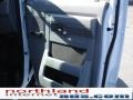 Oxford White - E Series Cutaway E350 Commercial Moving Truck Photo No. 14