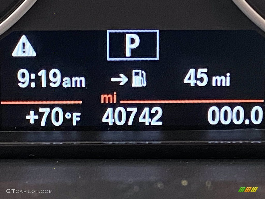 2018 3 Series 320i Sedan - Glacier Silver Metallic / Black photo #22