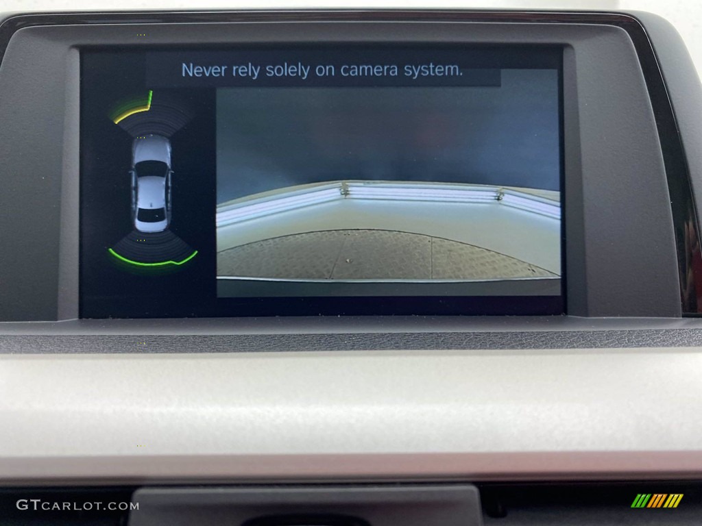 2018 3 Series 320i Sedan - Glacier Silver Metallic / Black photo #24