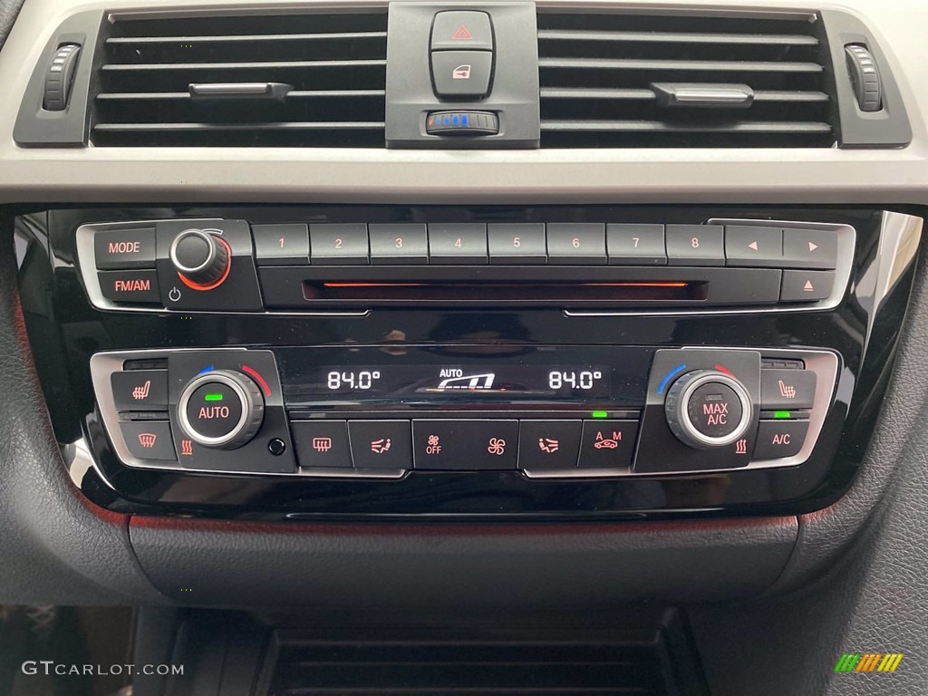 2018 3 Series 320i Sedan - Glacier Silver Metallic / Black photo #26