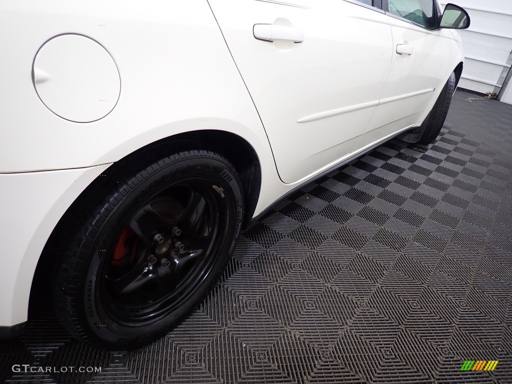 2008 G6 Sedan - Ivory White / Ebony Black photo #16
